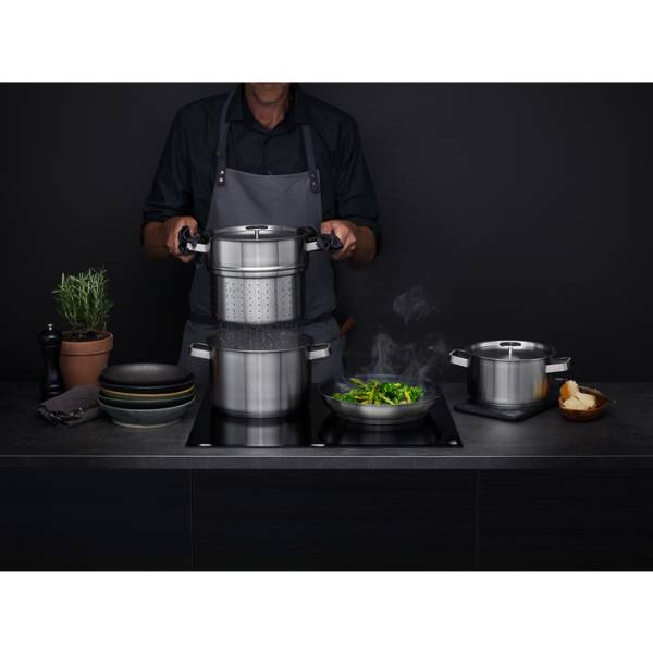 Fours accessoires AEG A4SS detail 1